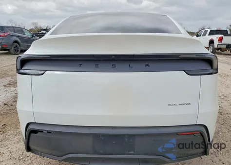 2026 Tesla Model Y из США, поврежденный, VIN 7SAYGDEE0TA398181